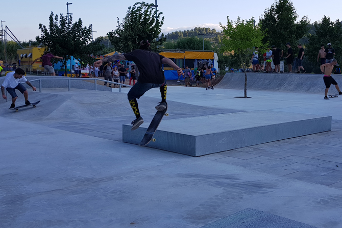 construcció skate park constructora manresa